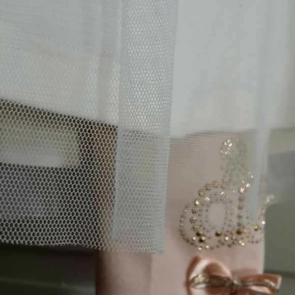 Sheer Ruffle Set - Picture 3 of 8